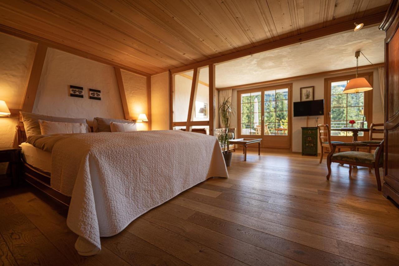 Hotel Alpenrose Mit Gourmet-Restaurant Azalee Gstaad Exterior foto